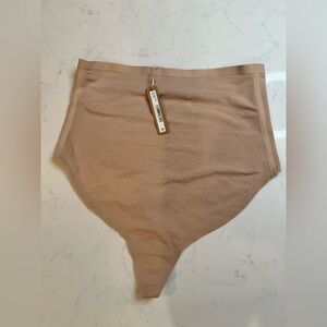 NWT SKIMS Mesh Sculpt High-Waisted Sheer Thong - Clay - 2X
